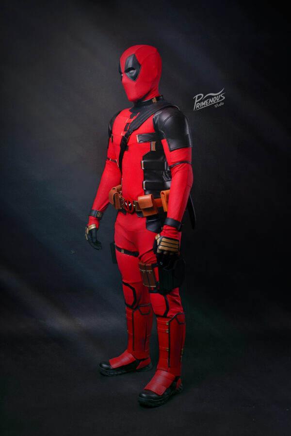 Deadpool 3 Suit (D&W) Replica Grade - Image 10